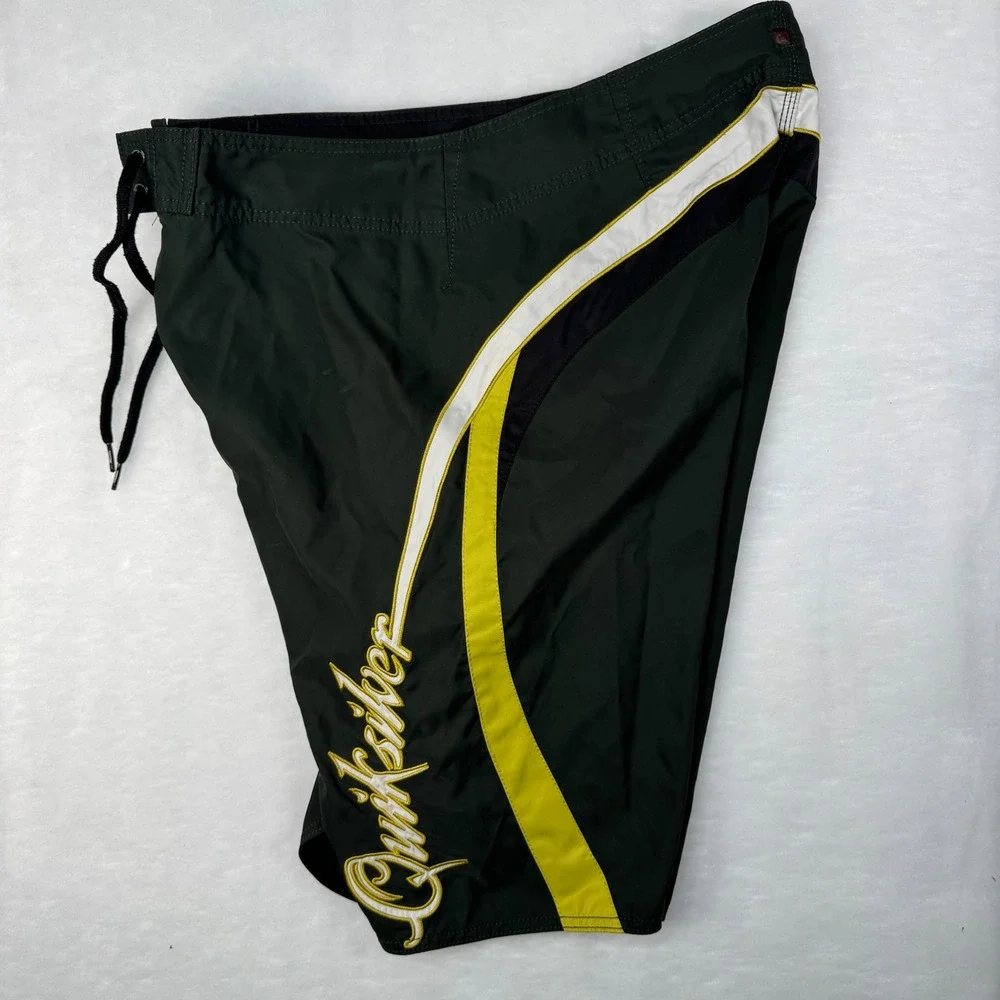 Vintage Quiksilver Boardshorts Mens 36 Olive Green Yellow Surf Swim Y2K Script